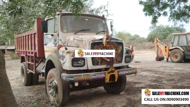 TATA 6 WHEELER TIPPER